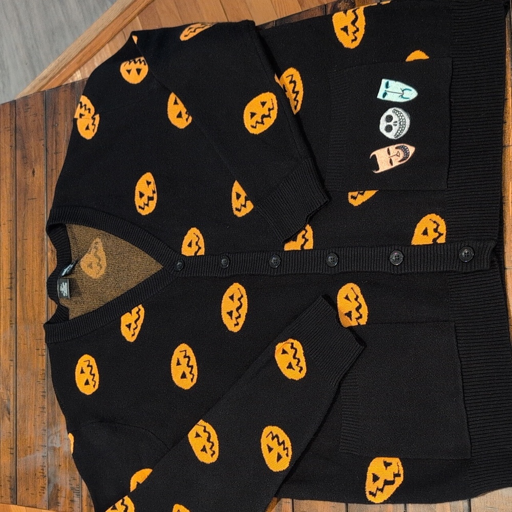 Cakeworthy Nightmare Before Christmas Pumpkin King Cardigan NMBC Unisex - Picture 3 of 8